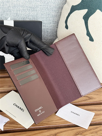 Ch*el passport holder in grained calfskin silver tone metal black a80385