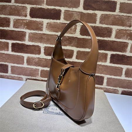 Gu.cci Jackie 1961 Small Shoulder Bag Brown Smooth Leather 636709