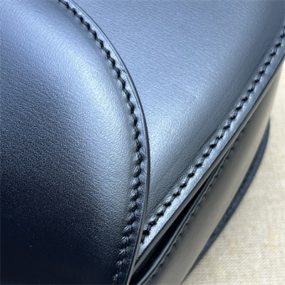 Gu.cci Bamboo 1947 Small Top Handel Bag Black Leather 675797