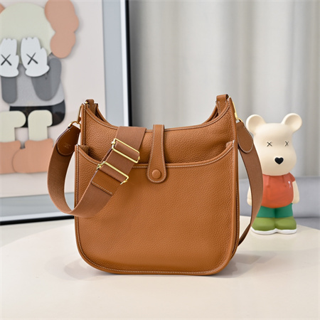 Evelyne III PM Bag In Gold(options)