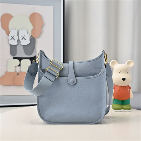Evelyne III PM Bag In Bleu Lin(options)