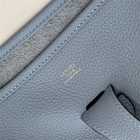 Evelyne III PM Bag In Bleu Lin(options)