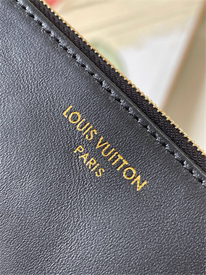 L.V Coussin Coussin Hobo MM Bag Calf Leather Black M12068