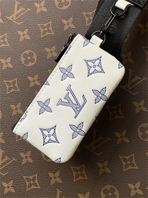 L.V Trio Messenger Bag Monogram Shadow calf leather White/Navy Blue M24754