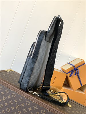 L.V Avenue Slingbag Avenue Slingbag Damier Graphite Canvas N45302