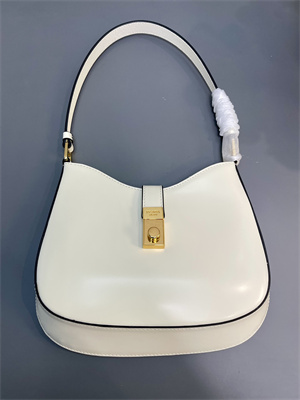 Pra*a cleo shoulder bag shinny leather ivory 1bc169