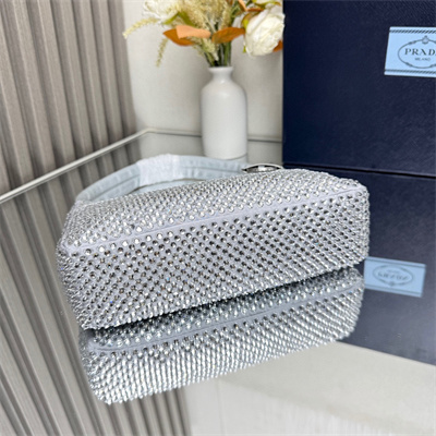 pra*a re-edition 2000 mini-bag with Di*m*nd silver 1ne515