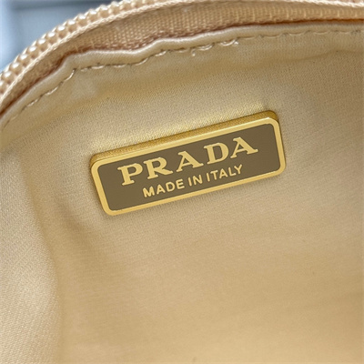 pra*a re-edition 2000 mini-bag with Di*m*nd gold 1ne515