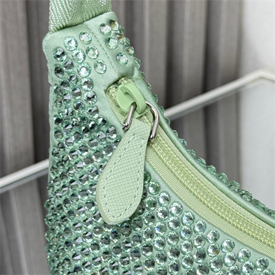 pra*a re-edition 2000 mini-bag with Di*m*nd green 1ne515