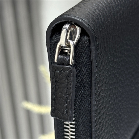 Pra*a grained leather wallet black 2ml317