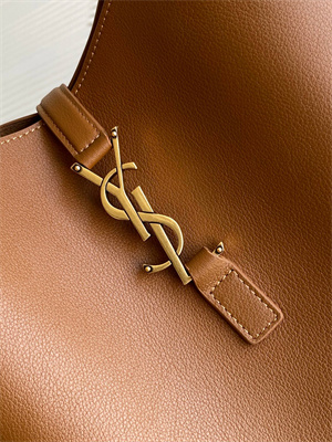 y.s.l le 5 a 7 S*pple large hobo bag in brown leather