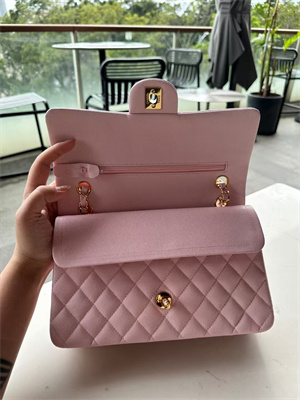 Ch*el medium classic flap bag grained calfskin gold tone metal pink 01112