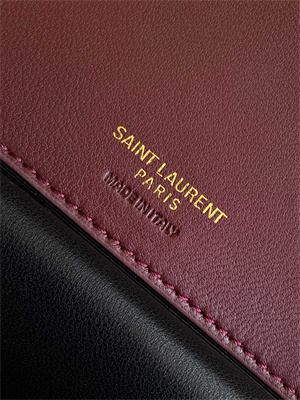 Y.S.L LOULOU Medium in MATELASSÉ lambskin Gold Tone Metal Burgundy