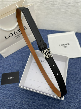 L0ew* belt in smooth/grained calfskin 20mm gold/silver hardware colors options