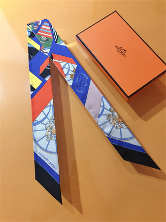 H**mes twilly 100% silk 37842