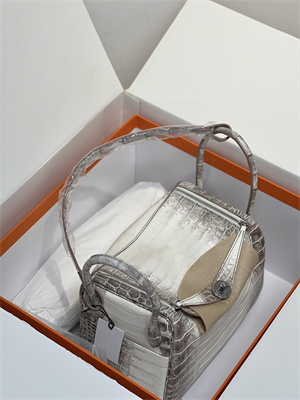 Lindy Himalayan Bag 26 Niloticus Silver Tone Metal HS