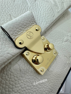 l.v nano madeleine cream S*pple grained cowhide leather m12145 top