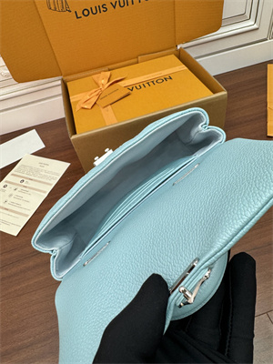 l.v nano madeleine blue S*pple grained cowhide leather m12211 top