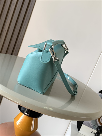 L0ew* mini puzzle bag in classic calfskin