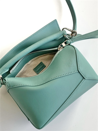 L0ew* mini puzzle bag in classic calfskin