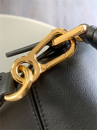 L0ew* small puzzle bag in classic calfskin black