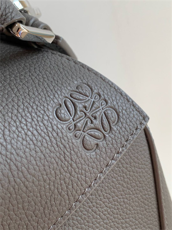 L0ew* puzzle bag in soft grained calfskin