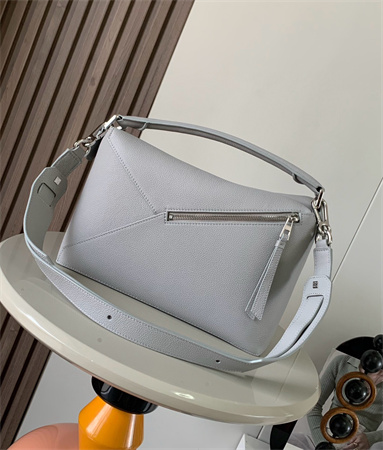 L0ew* puzzle bag in soft grained calfskin