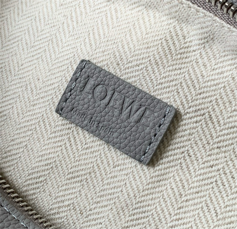 L0ew* puzzle bag in soft grained calfskin