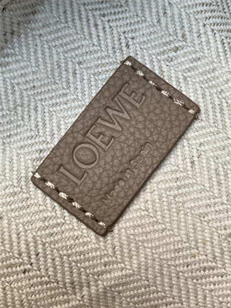 L0ew* puzzle bag in soft grained calfskin