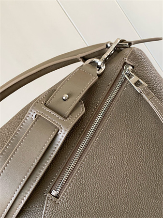 L0ew* puzzle bag in soft grained calfskin