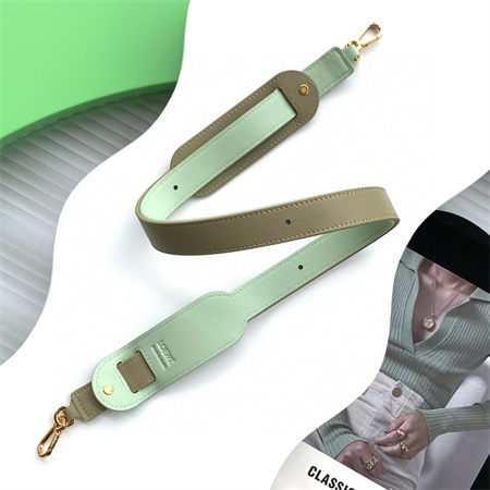 L0ew* strap in calfskin adjustable