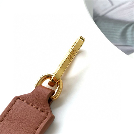 L0ew* strap in calfskin adjustable