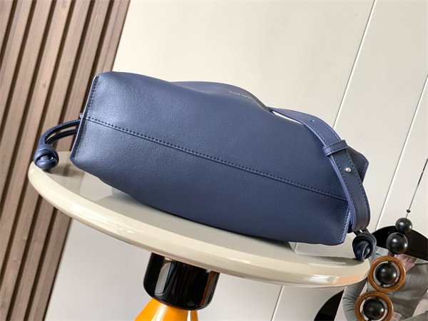 L0ew* medium flamenco clutch in nappa calfskin