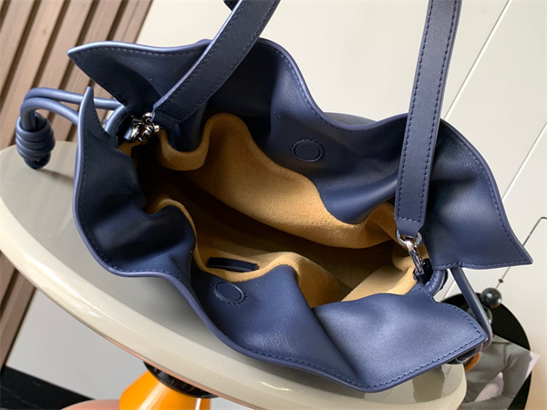 L0ew* medium flamenco clutch in nappa calfskin