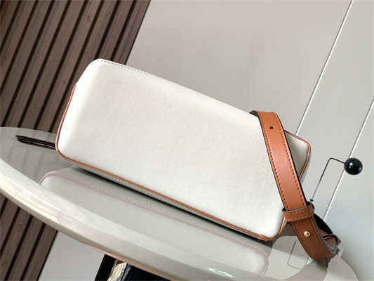 L0ew* small puzzle bag in classic calfskin