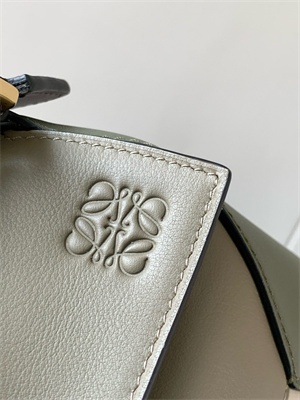 L0ew* small puzzle bag in classic calfskin