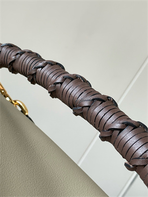 L0ew* small puzzle bag in classic calfskin