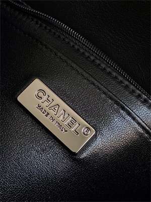 Cha.nel Mini Classic Flap Bag With Pearl Gold Tone Metal Black AS4298