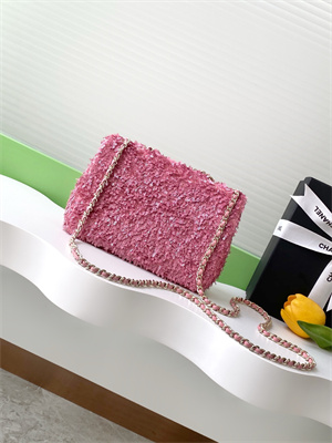 Cha.nel Flap Bag Sequins and Gold Tone Metal Pink AS4561