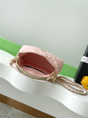 Ch*el coco crush top handle bag grained calfskin gold tone metal pink ap4591