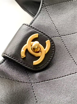 Ch*el large hobo bag lambskin gold tone metal black as5425