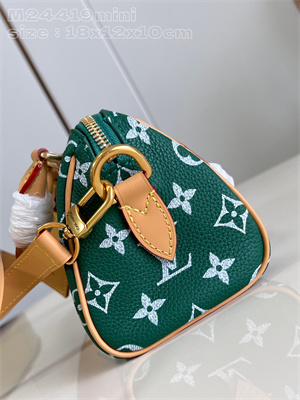 L.V Speedy P9 Bandoulière 18 Monogram Soft Calfskin Green