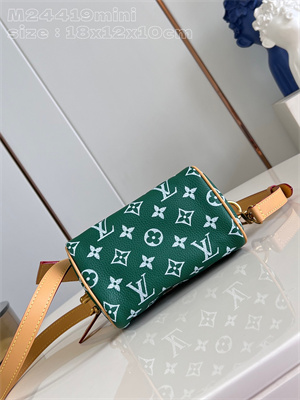 L.V Speedy P9 Bandoulière 18 Monogram Soft Calfskin Green