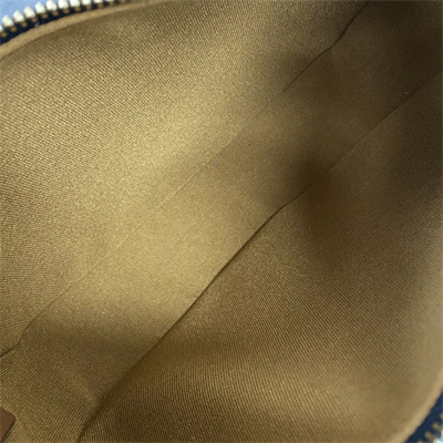 Ce**e teen lulu in triomphe canvas and calfskin