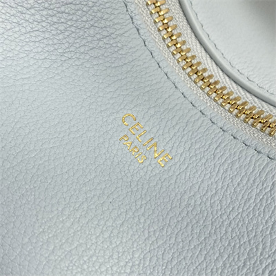 ce**e teen lulu in S*pple grained calfskin in glacier color