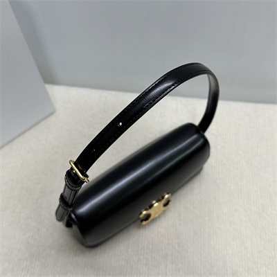 Ce**e triomphe shoulder bag in shiny calfskin black color