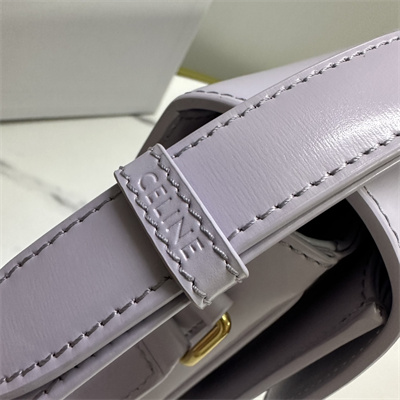 Ce**e classique triomphe bag in shiny calfskin lavender color