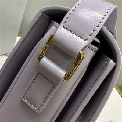 Ce**e classique triomphe bag in shiny calfskin lavender color