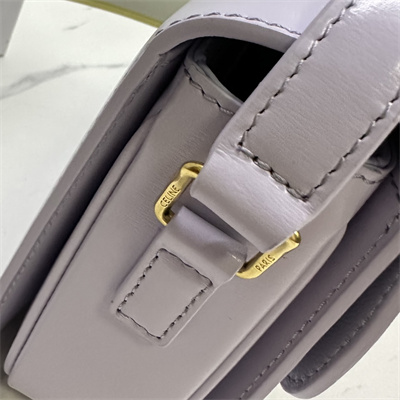 Ce**e teen triomphe bag in shiny calfskin laverder color