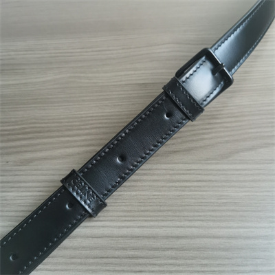 Ce**e classique triomphe bag in shiny calfskin all black color